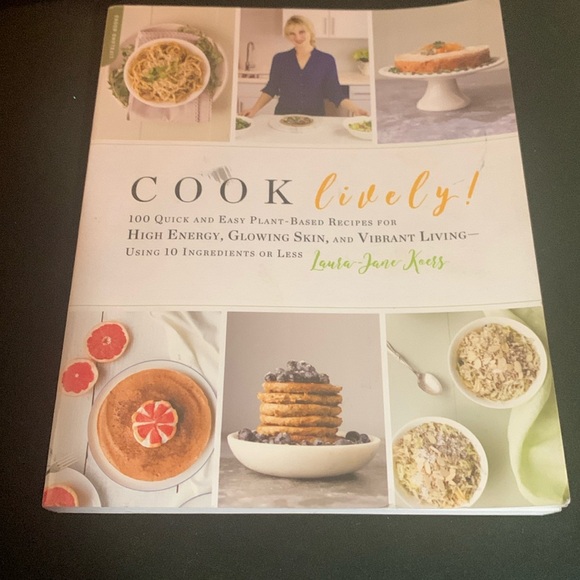 Plant Based Recipe Book - Picture 1 of 3